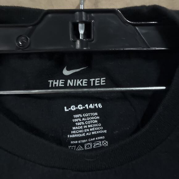 Nike Shirt Mens Large Black Carolina Panthers McCaffrey #22 Short Sleeve T-Shirt - Picture 3 of 3